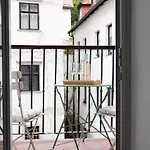 Swanky Residence, 4 Stars, City Centre, Free Parking